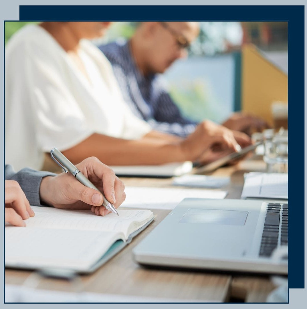 Memorias Técnicas y Contratos Públicos